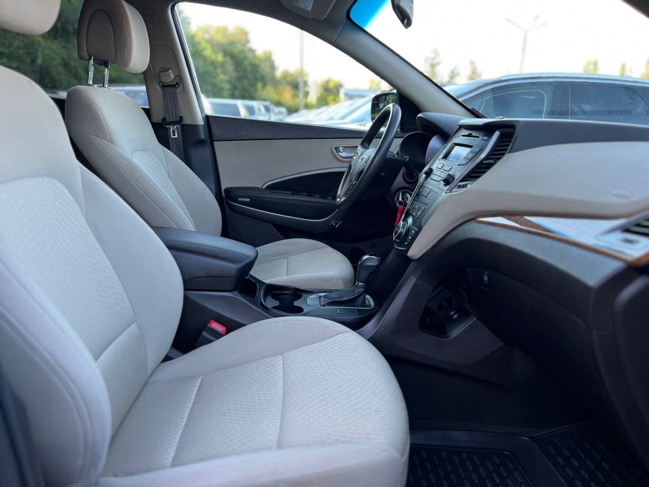 Hyundai Santa Fe 2015 — Миниатюра 12