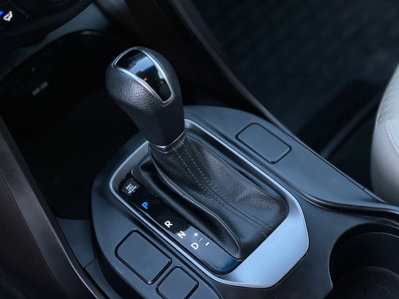 Hyundai Santa Fe 2015 — Миниатюра 11