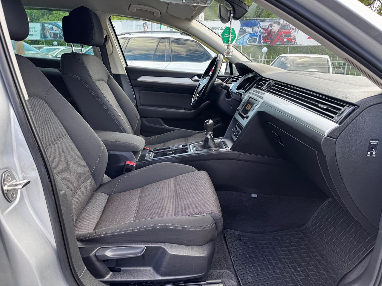 Volkswagen Passat 2015 — Миниатюра 13