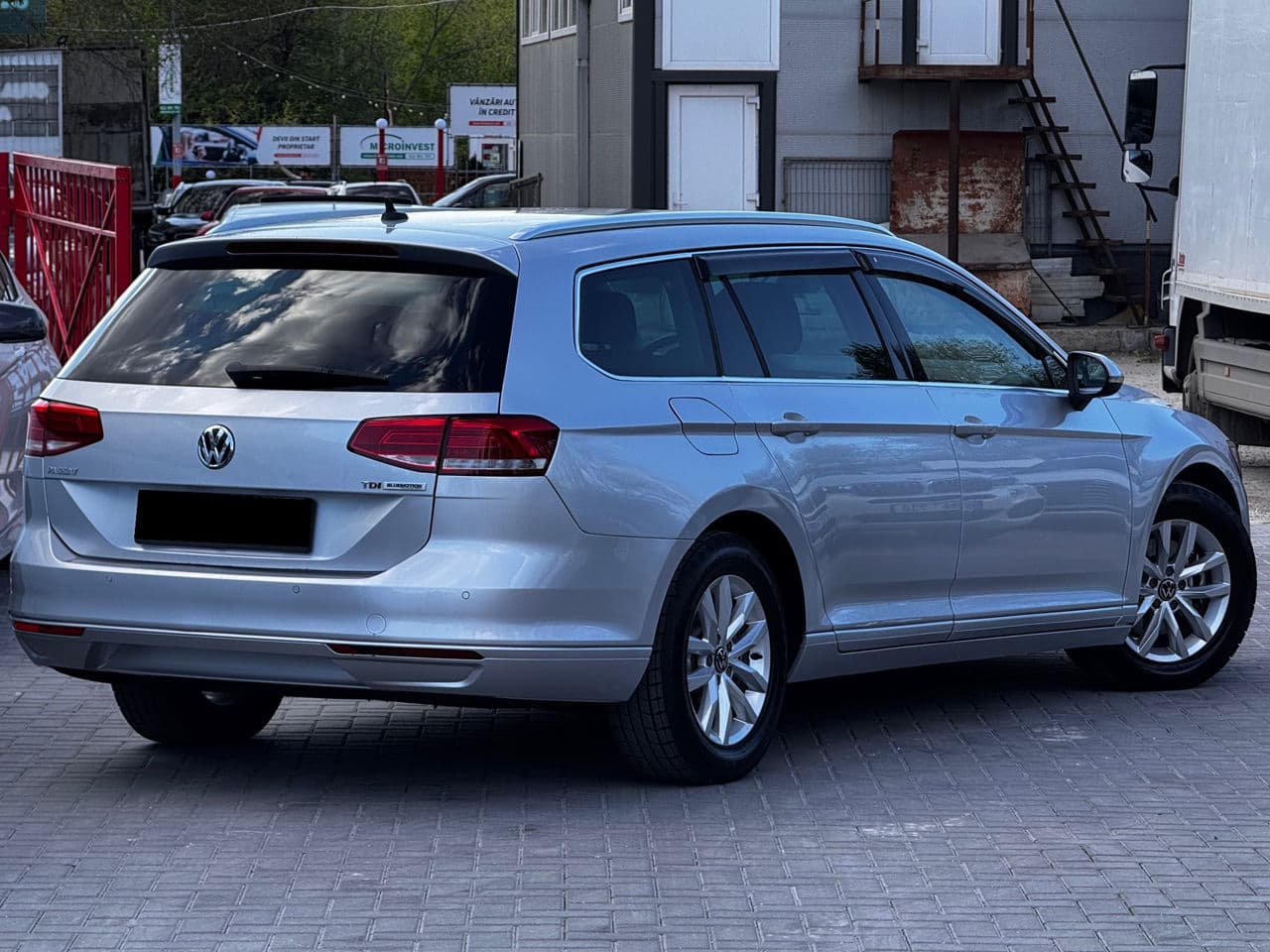 Volkswagen Passat 2015 — Миниатюра 3