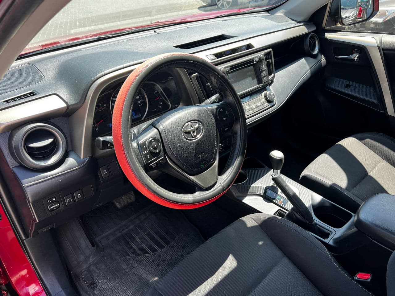 Toyota Rav-4 2013 — Миниатюра 6
