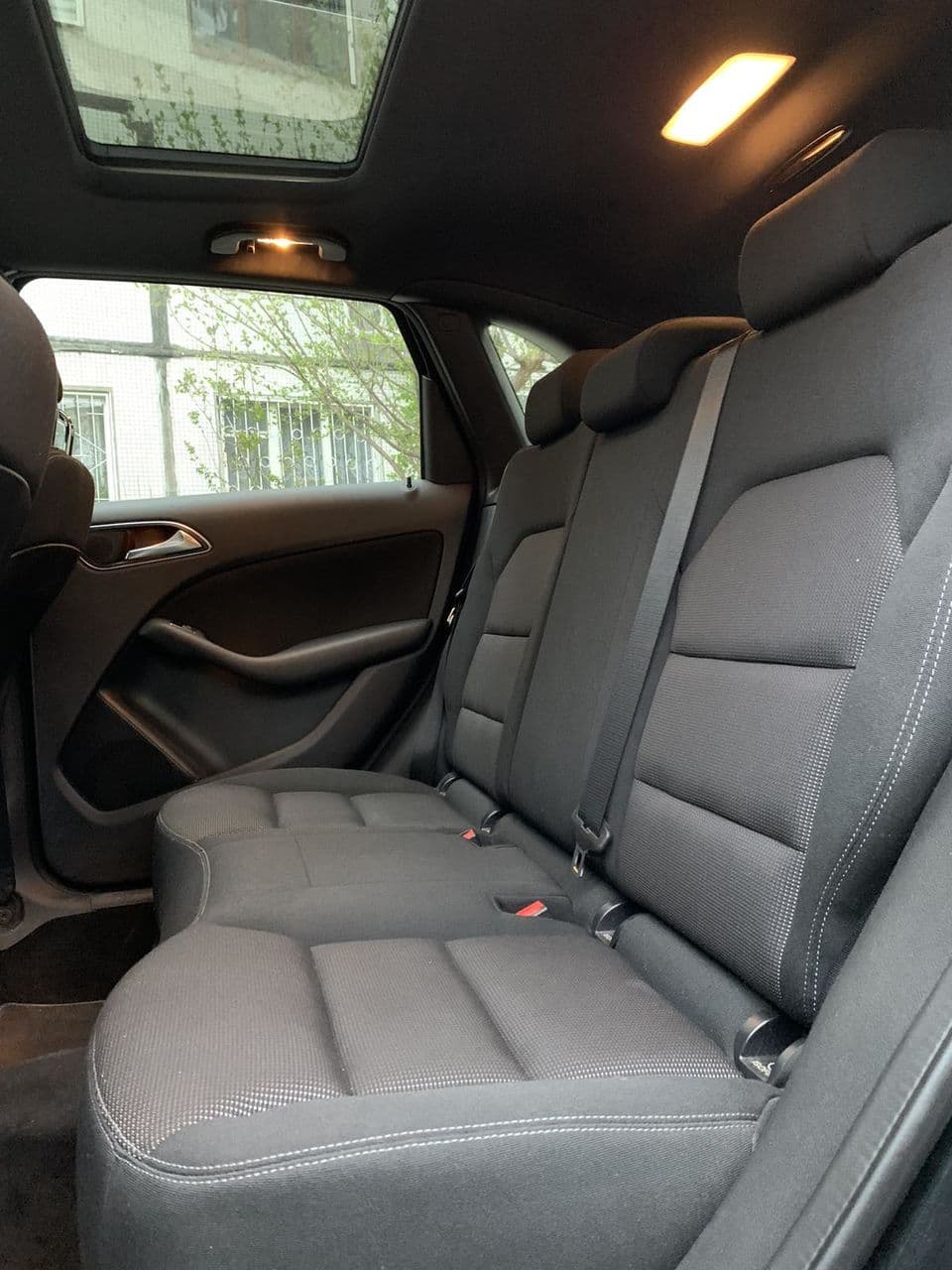 Mercedes B 180 2013 — Миниатюра 9