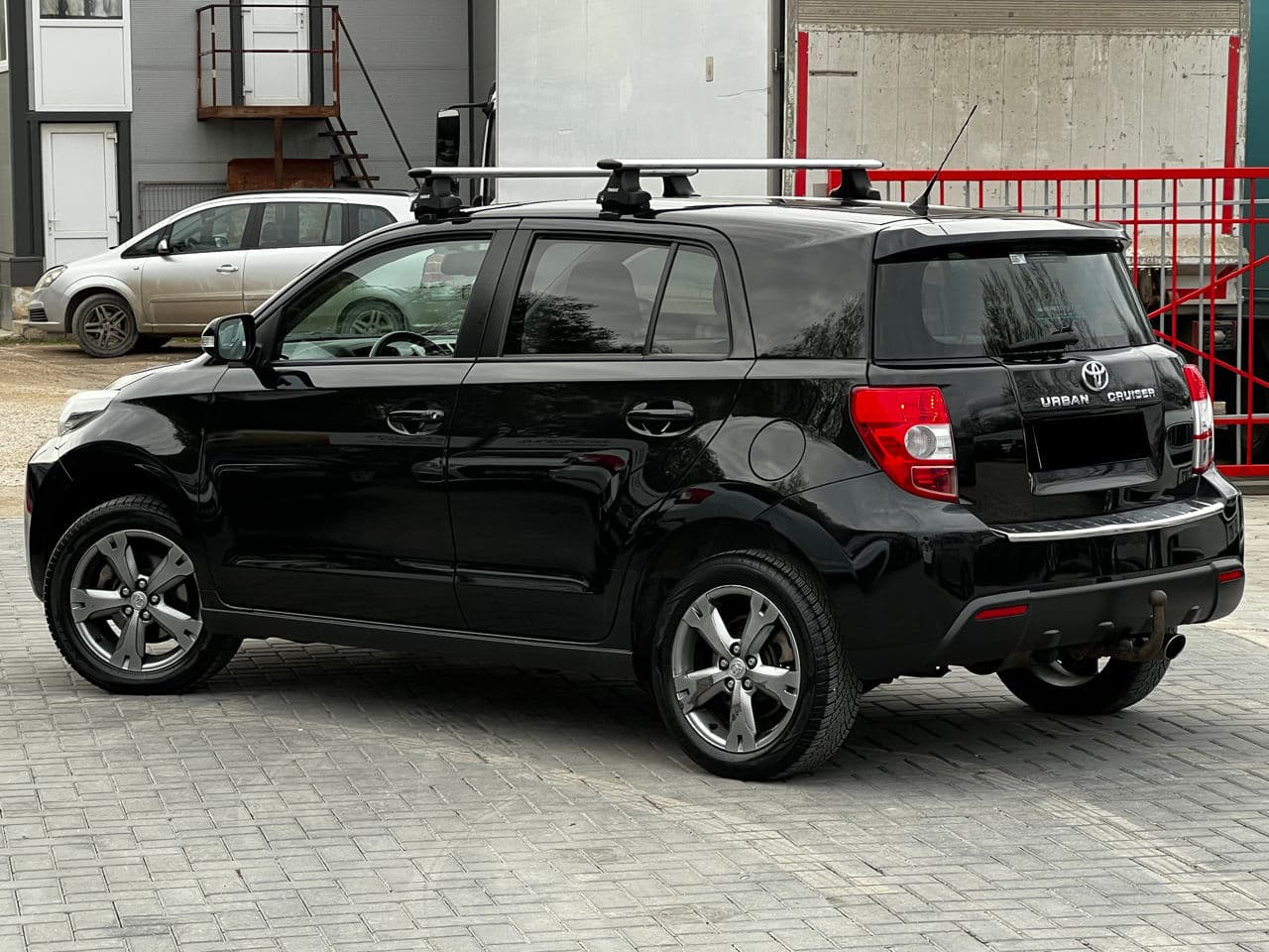 2009 Toyota Urban Cruiser — Miniatură 2