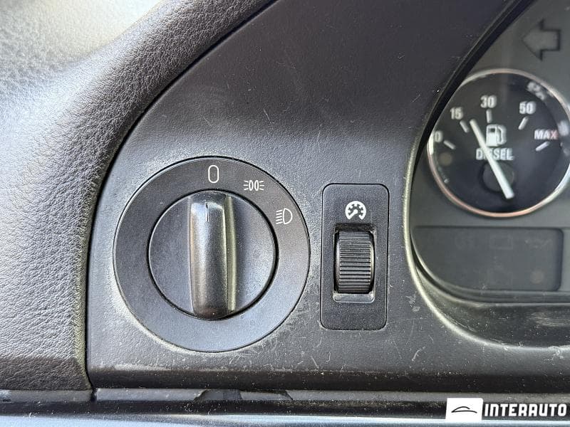 BMW 525 2001 — Миниатюра 8