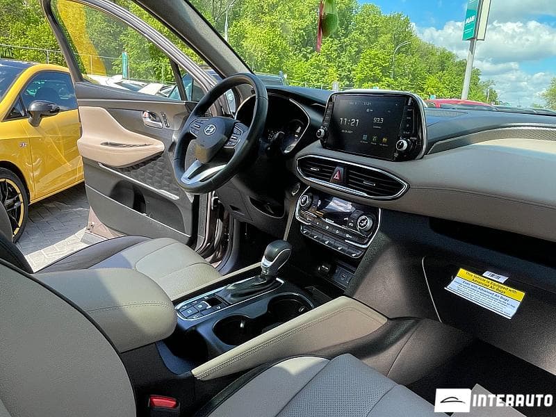 Hyundai Santa Fe 2019 — Миниатюра 16