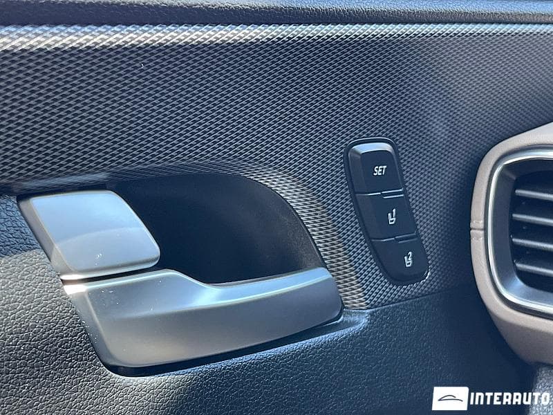 Hyundai Santa Fe 2019 — Миниатюра 11