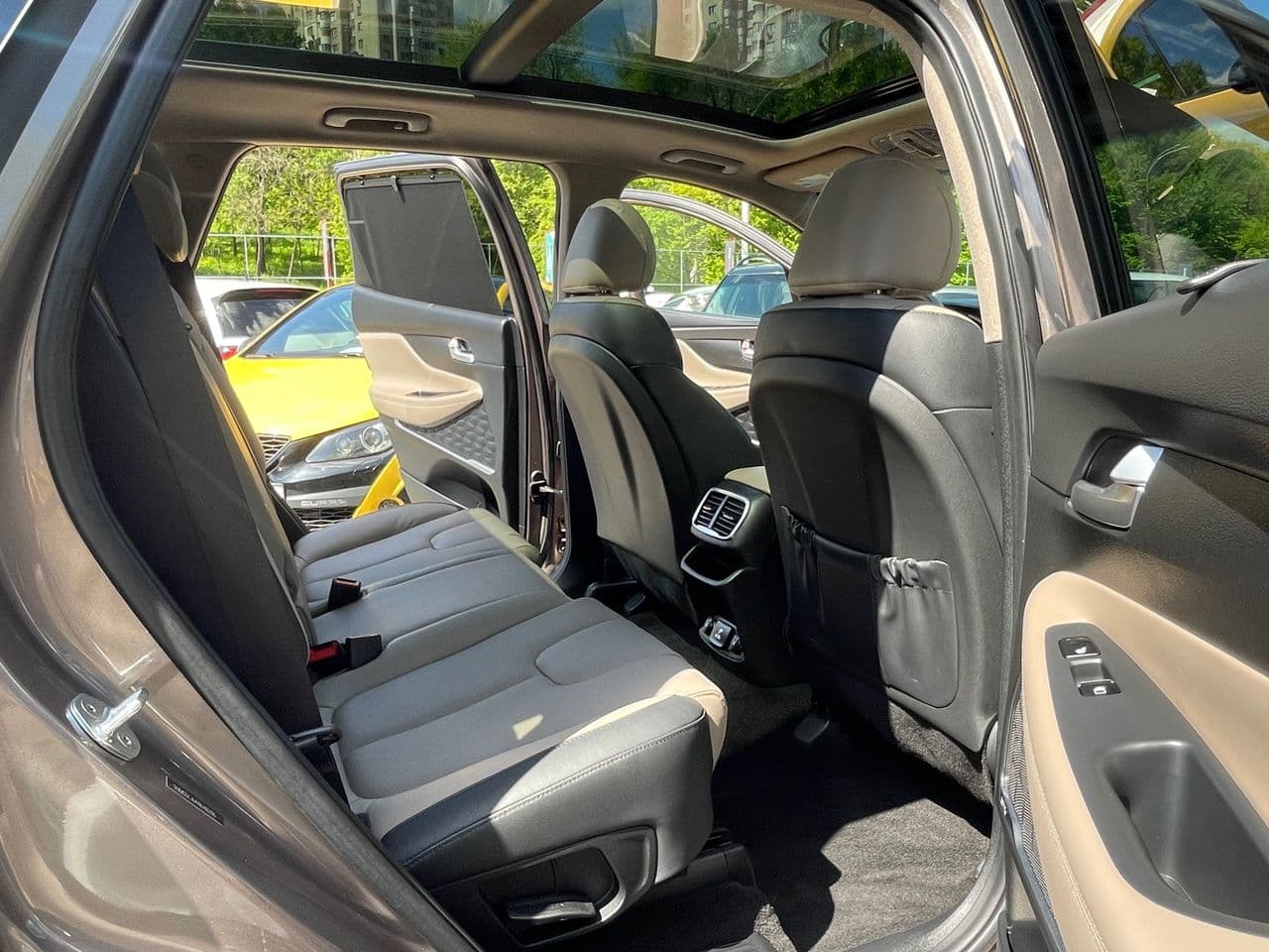 Hyundai Santa Fe 2019 — Миниатюра 26
