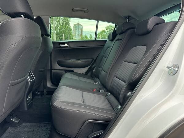 2018 Kia Sportage — Miniatură 16