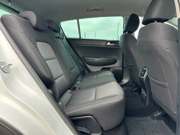 2018 Kia Sportage — Miniatură 15