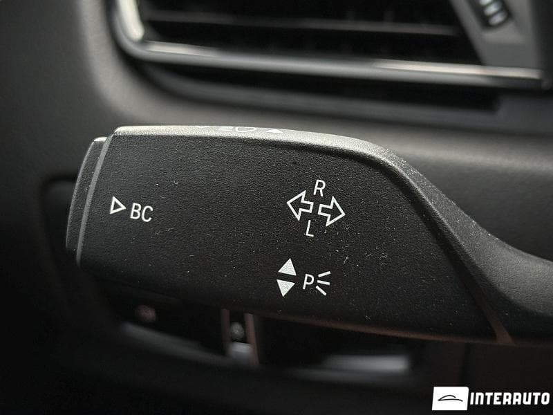 BMW 216d 2016 — Миниатюра 11