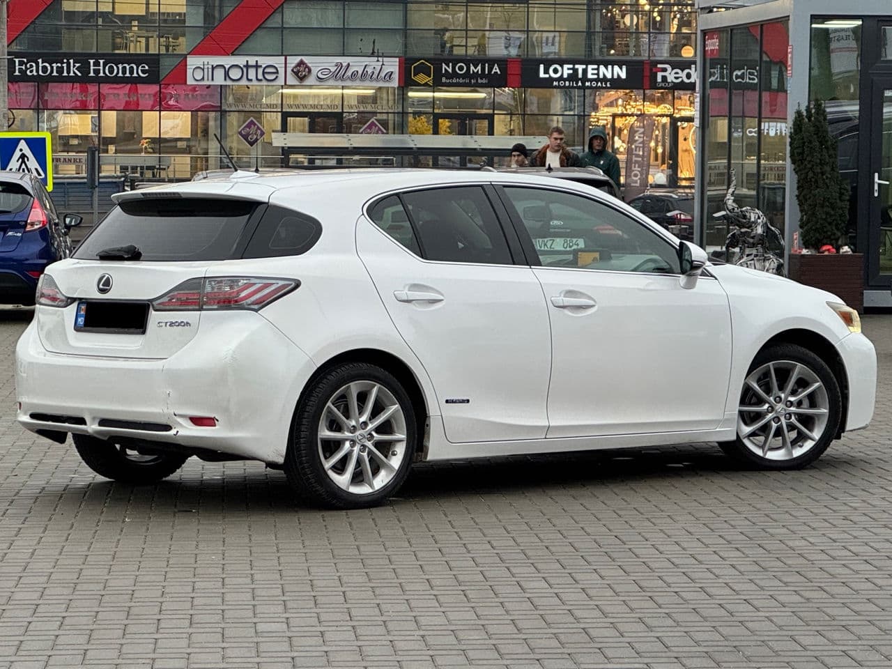 Lexus CT 200h 2011 — Миниатюра 3