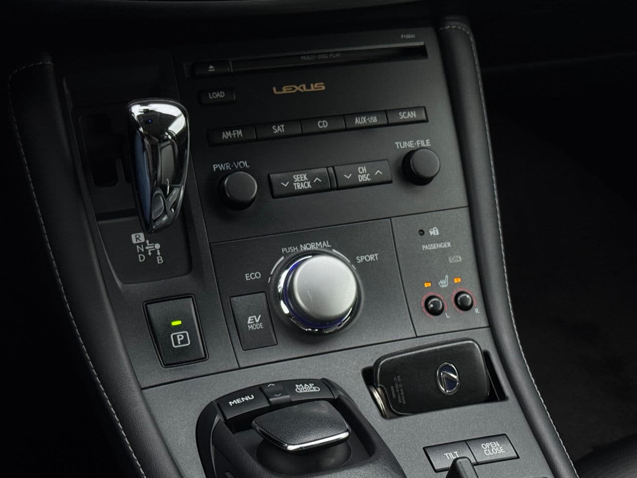Lexus CT 200h 2011 — Миниатюра 12