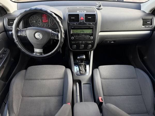 2008 Volkswagen Golf — Miniatură 7