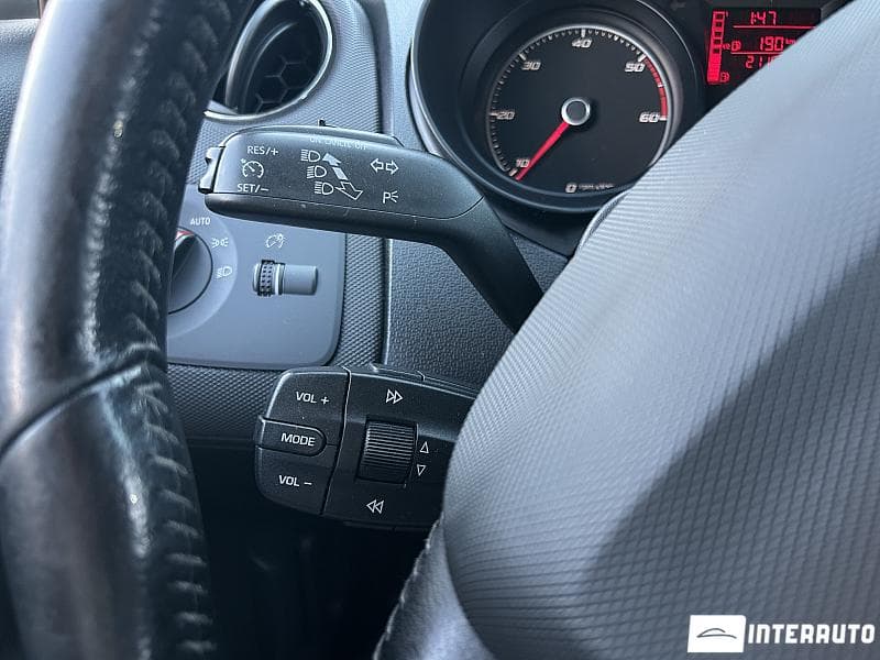Seat Ibiza 2012 — Миниатюра 9