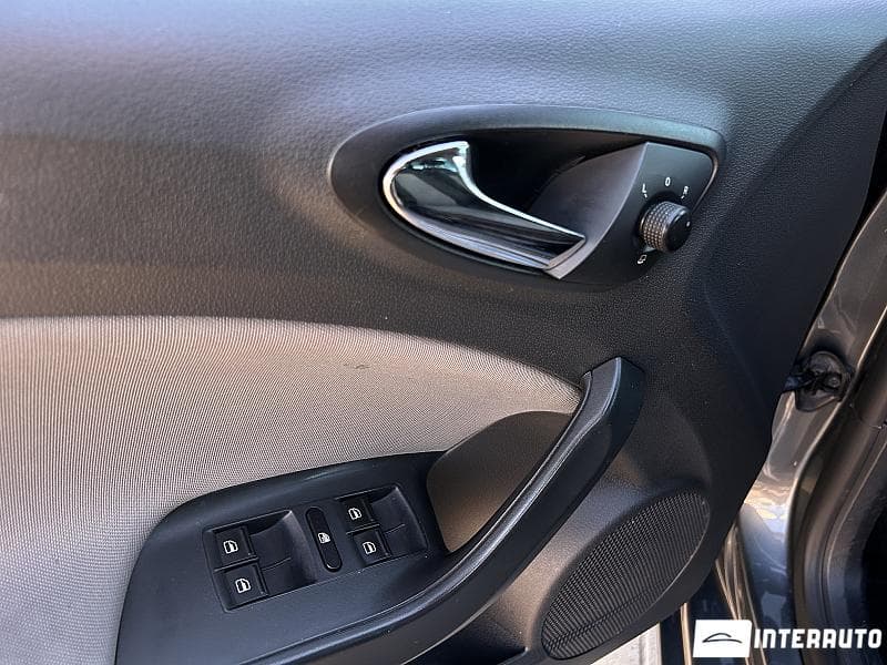 Seat Ibiza 2012 — Миниатюра 6