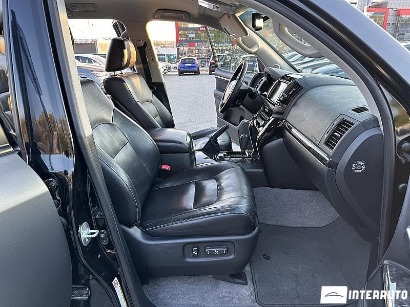 Toyota Land Cruiser 2013 — Миниатюра 16
