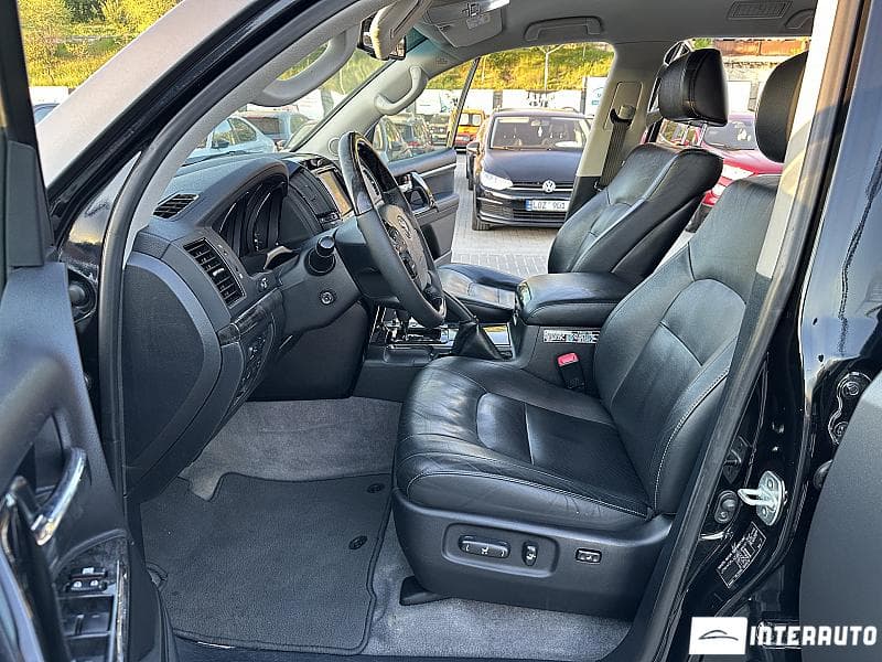 Toyota Land Cruiser 2013 — Миниатюра 5