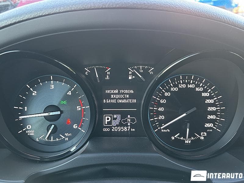Toyota Land Cruiser 2013 — Миниатюра 8