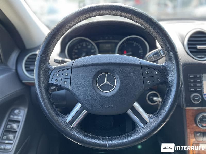 Mercedes GL 320 2008 — Миниатюра 6