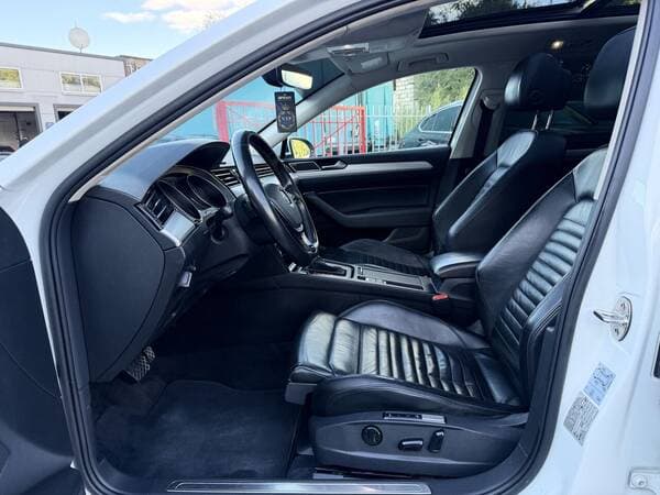 2015 Volkswagen Passat GTE — Miniatură 6