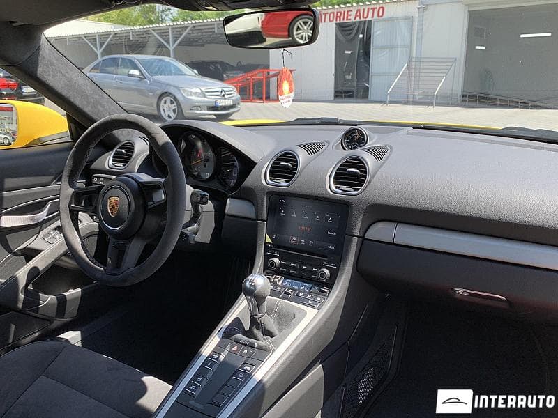 2020 Porsche Cayman GT4 — Miniatură 11