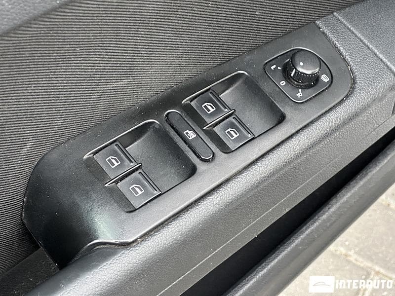 2014 Skoda Superb — Miniatură 16