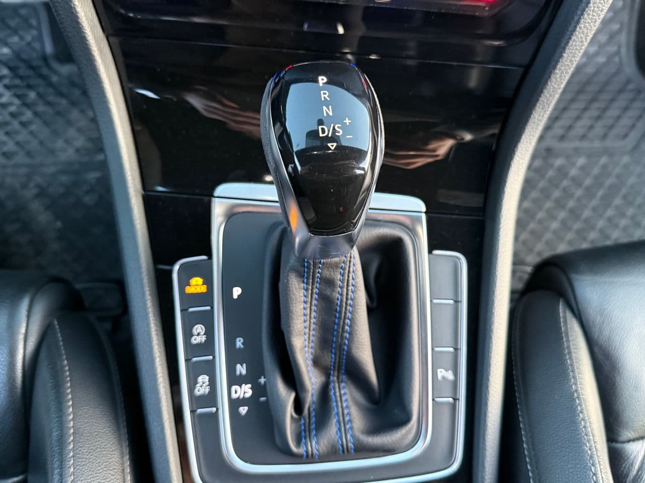 Volkswagen Golf R 2014 — Миниатюра 12