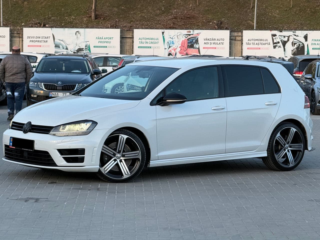 Volkswagen Golf R 2014 — Миниатюра 2