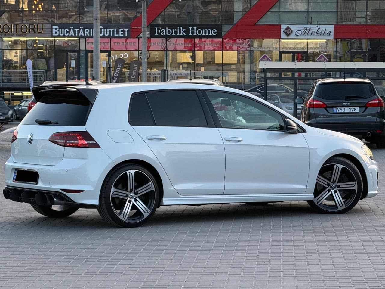 Volkswagen Golf R 2014 — Миниатюра 3