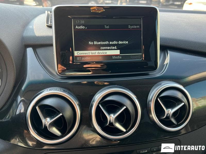 Mercedes B 200 2014 — Миниатюра 10