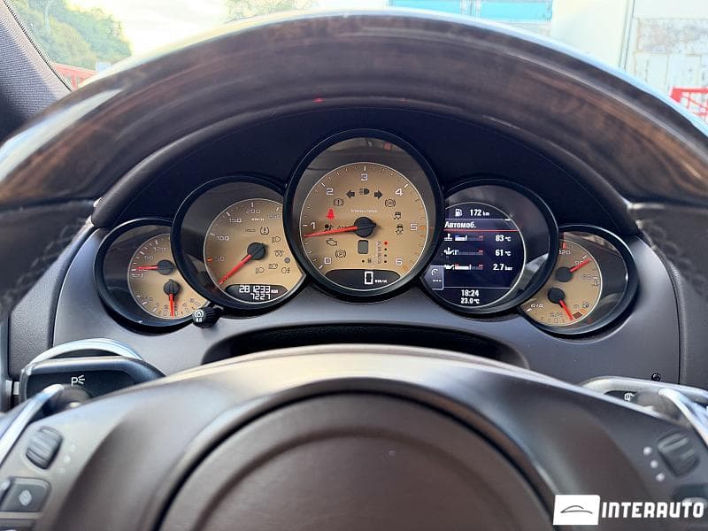 Porsche Cayenne 2013 — Миниатюра 11