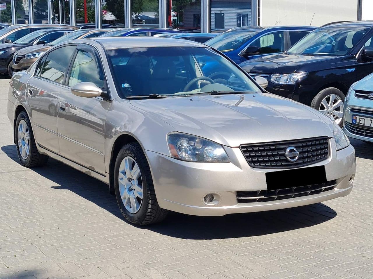 Nissan Altima