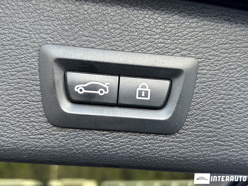 2015 BMW X3 2.0D — Miniatură 19