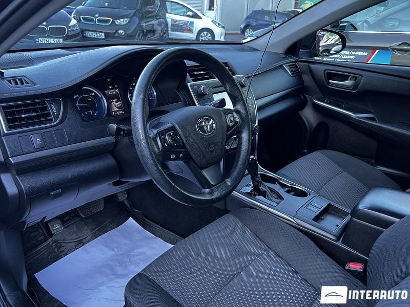2017 Toyota Camry — Miniatură 7