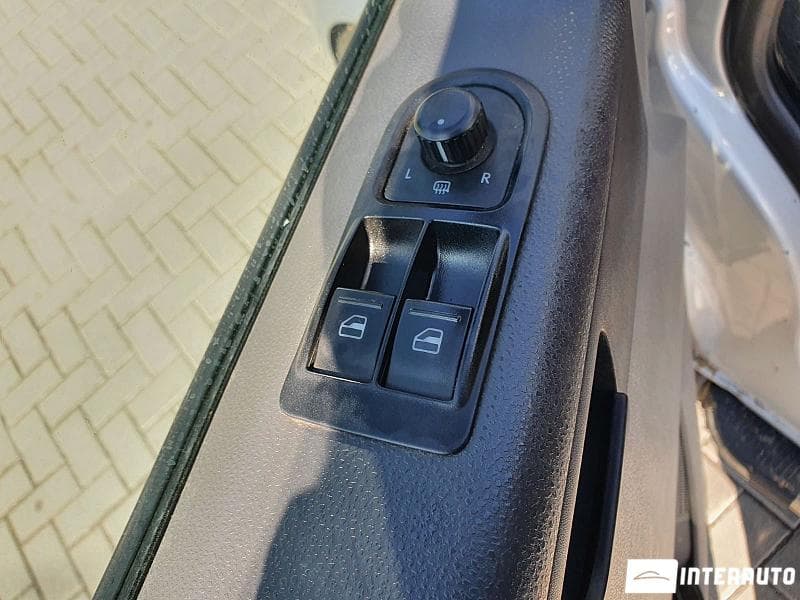 2012 Volkswagen Transporter — Miniatură 6
