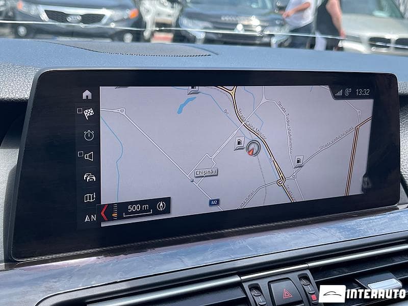 2011 BMW 528 — Miniatură 16