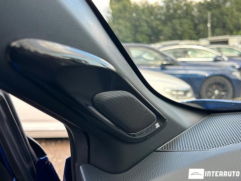 2017 Toyota C-HR — Miniatură 17