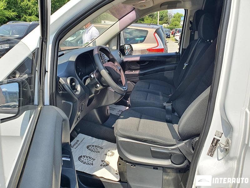2015 Mercedes Vito — Miniatură 6