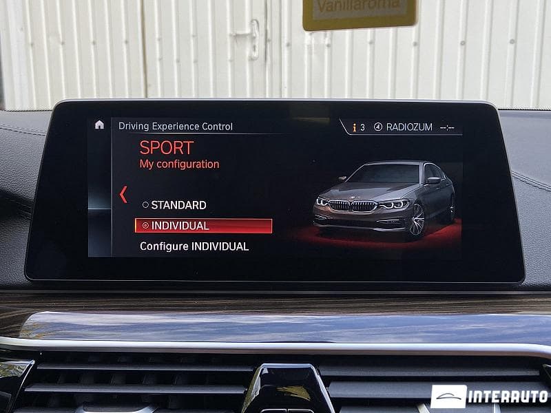 2018 BMW 530e — Miniatură 11