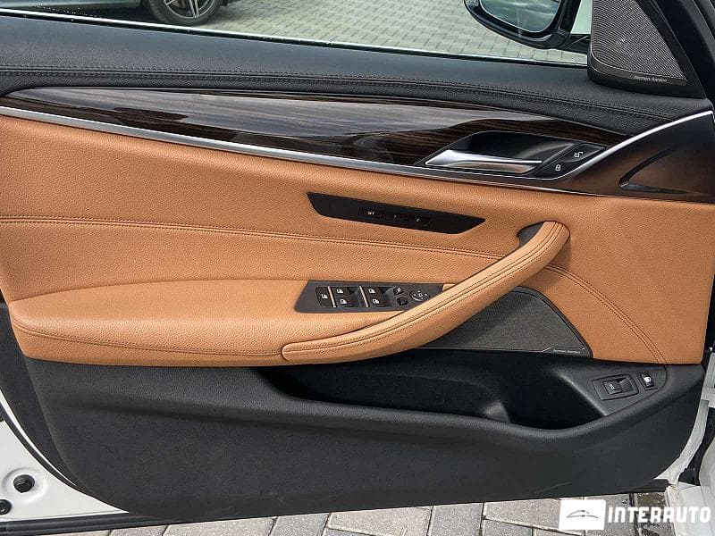 2018 BMW 530e — Miniatură 5