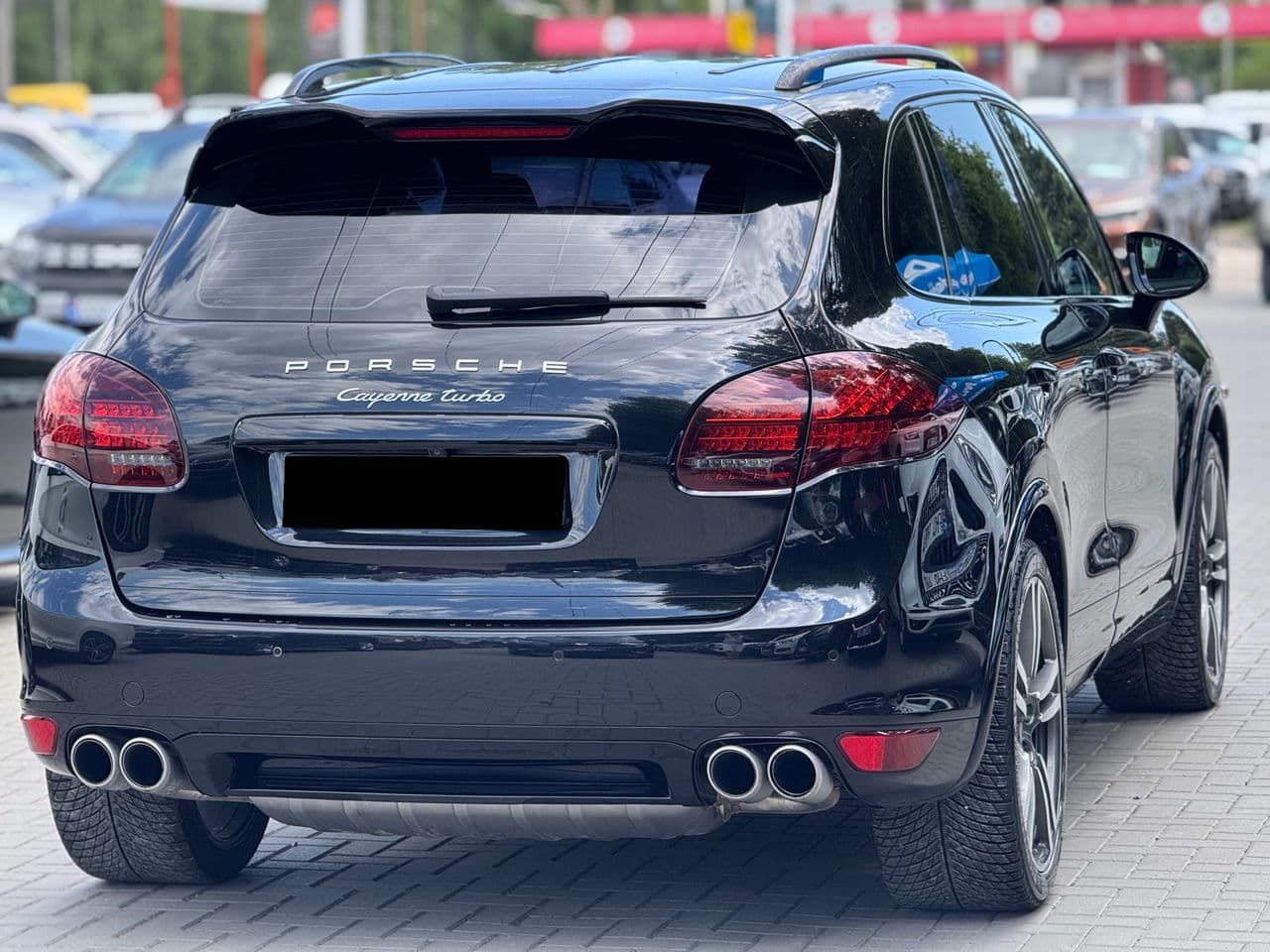 Porsche Cayenne Turbo 2012 — Миниатюра 4