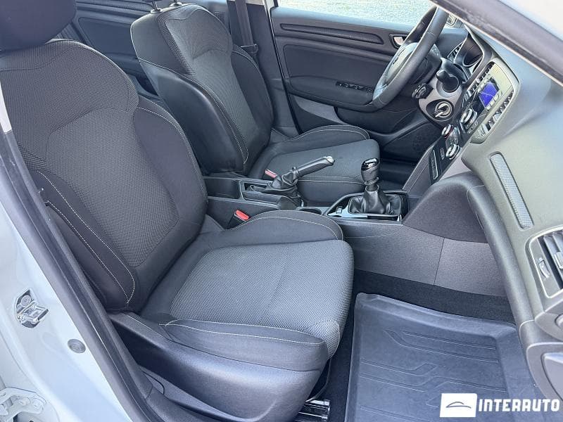Renault Megane 2019 — Миниатюра 15