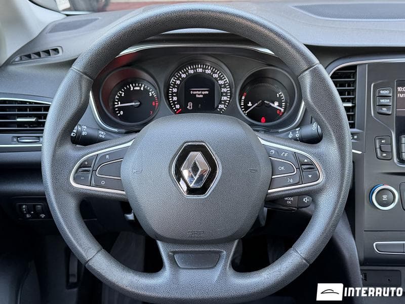 Renault Megane 2019 — Миниатюра 10