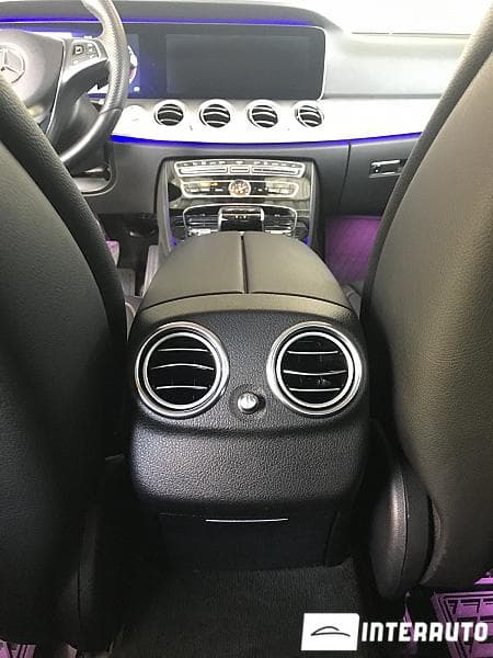 Mercedes E 220 2016 — Миниатюра 15