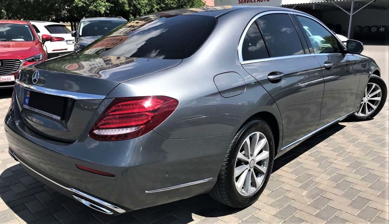 Mercedes E 220 2016 — Миниатюра 3