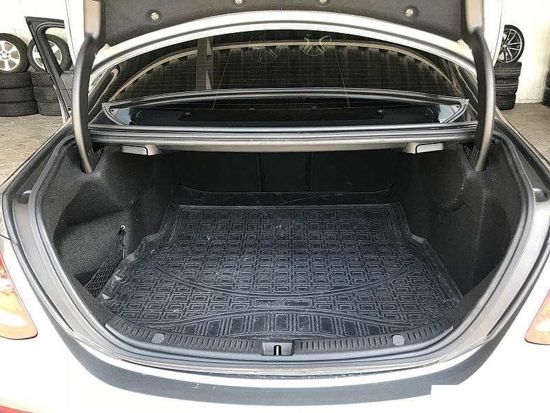 Mercedes E 220 2016 — Миниатюра 20