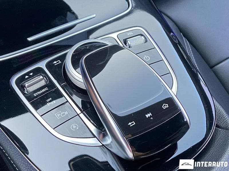 2016 Mercedes E 220 — Miniatură 14