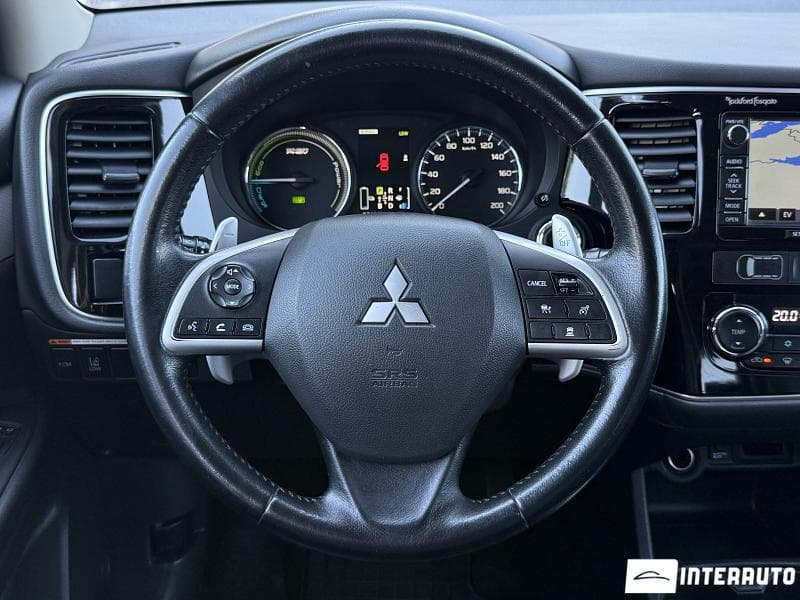 2013 Mitsubishi Outlander — Miniatură 10