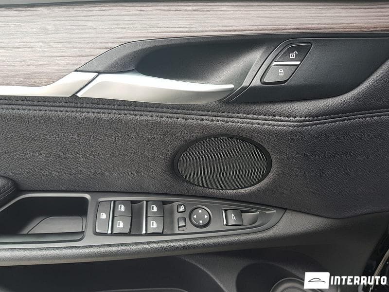 BMW X5 2.5D 2016 — Миниатюра 5