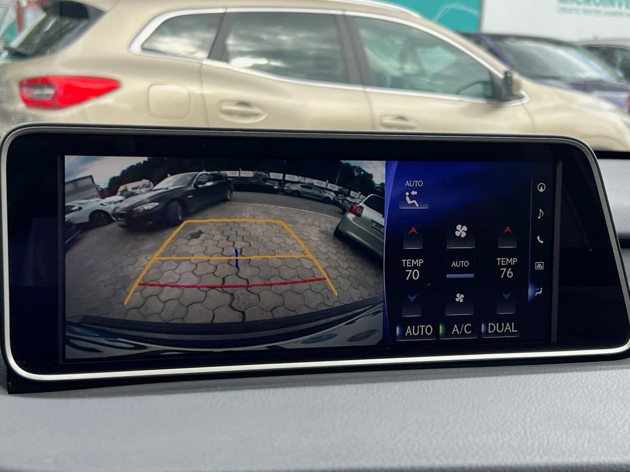 Lexus RX 450h 2016 — Миниатюра 10